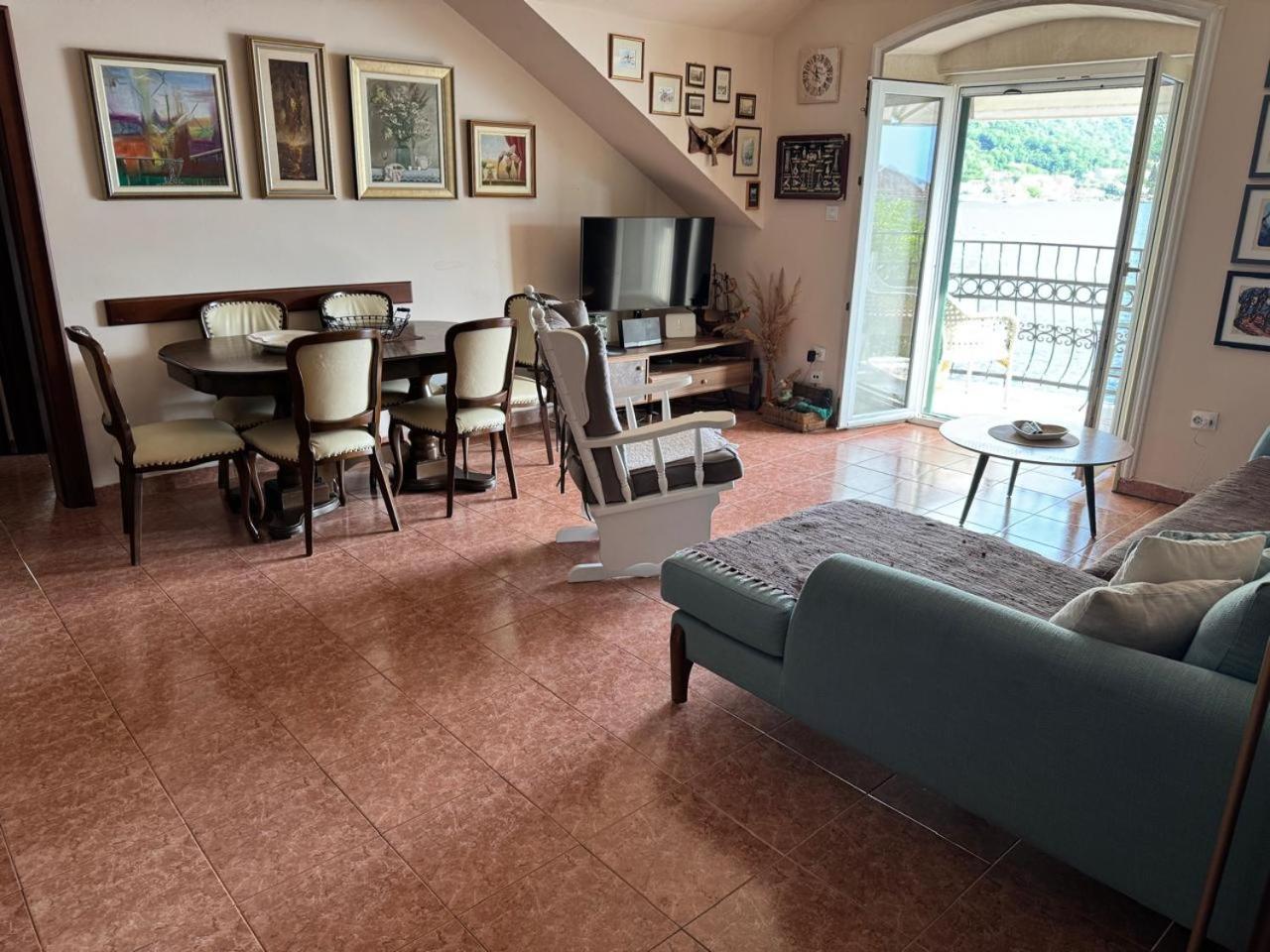 Apartment Lukiduki At The Beach - โกตอร์ ภายนอก รูปภาพ